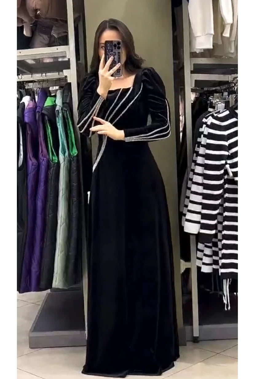 Рокля от кадифе TSH434