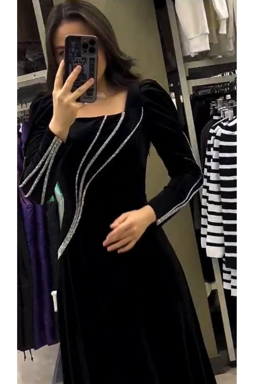 Рокля от кадифе TSH434