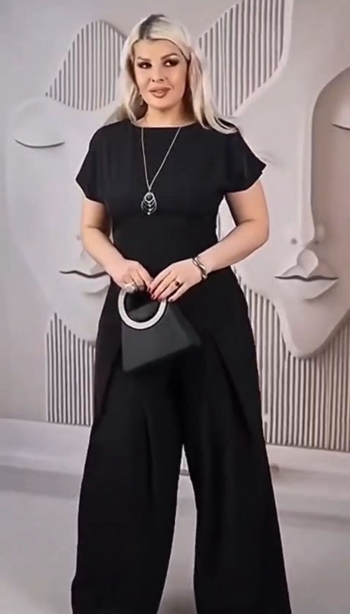 Елегантен комплект TSH605