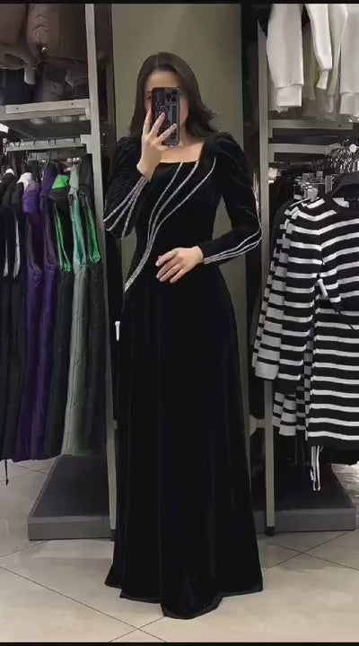 Рокля от кадифе TSH434